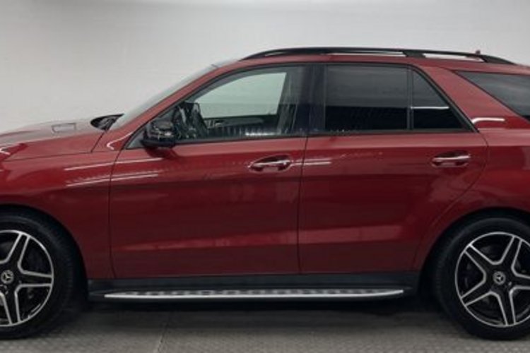 Mercedes-Benz GLE 350 GLE 350 d 4M AMG NIGHT PANO+360+STANDHEIZUNG+LED