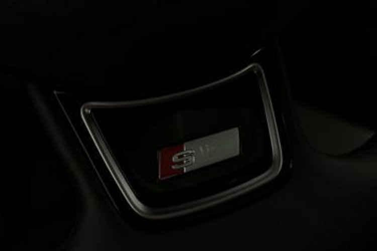 Audi Q5 Q5 3.0 TDI qu S line PANO+BI-XENON+B&amp;O+MEMORY+