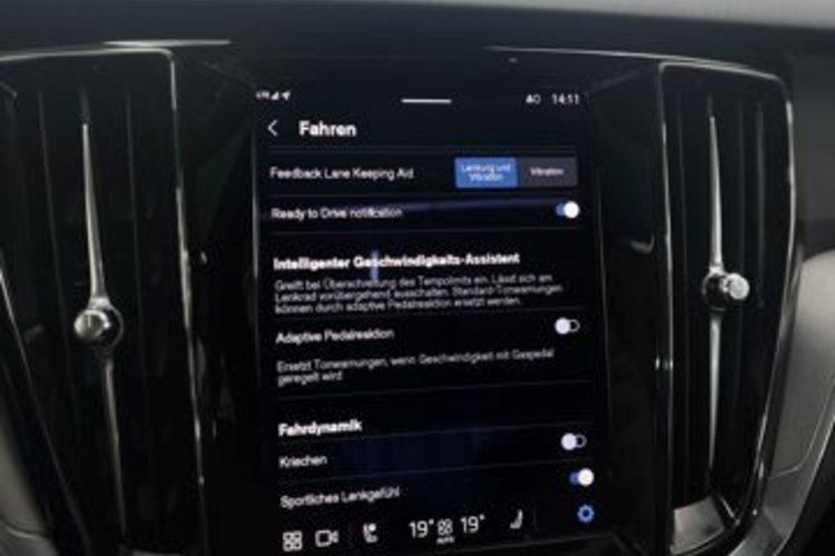 Volvo S60 S60 T8 AWD PLUS DARK RECH PANO+360+MEMO+STANDHZG