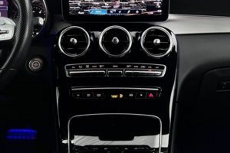 Mercedes-Benz GLC 220 GLC 220 d 4M COUPE AMG NIGHT KAMERA+LEDER-ROT+