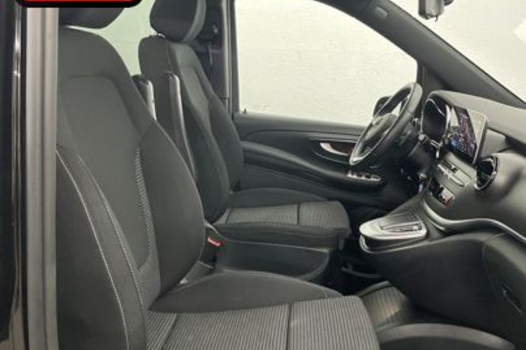 Mercedes-Benz V 300 V 300 d lang 9G AMG NIGHT 7SITZ+PANO+DIGISPIEGEL