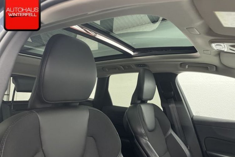 Volvo XC60 XC60 B4 B PRO PANO+AHK+360+MEMO+STANDHEIZUNG+LED