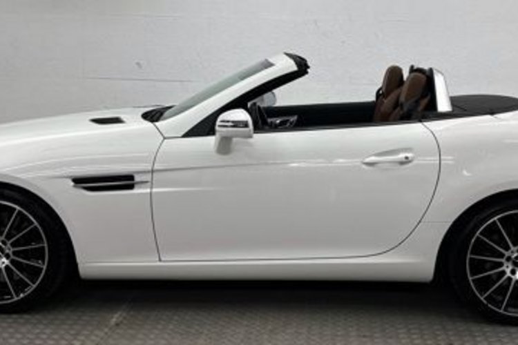 Mercedes-Benz SLC 300 SLC 300 AMG PANO+MEMO+H/K+CARPLAY+AIR-SCARF+