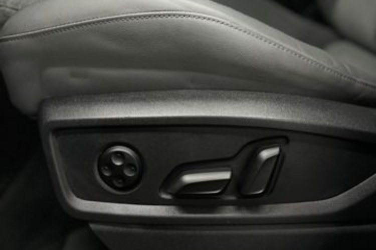 Audi Q5 Q5 55 TFSI e qu S line PANO+21Z+LUFT+MEMO+AHK+