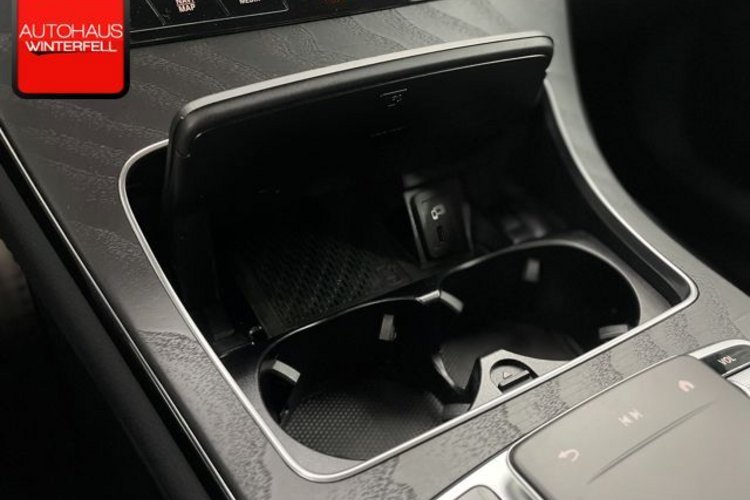Mercedes-Benz GLC 300 GLC 300 e 4M AMG LINE KAMERA+19Z+CARPLAY+LED+