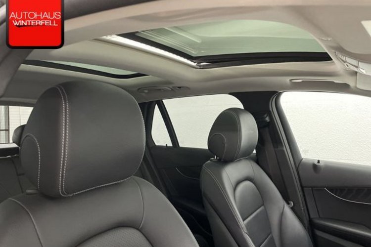 Mercedes-Benz GLC 200 GLC 200 d 4M NIGHT PANO+LED+KAMERA+MBUX+CARPLAY+