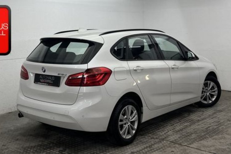 BMW 218 Active Tourer 218 Active Tourer d KAMERA+AHK+LED+NAVI+