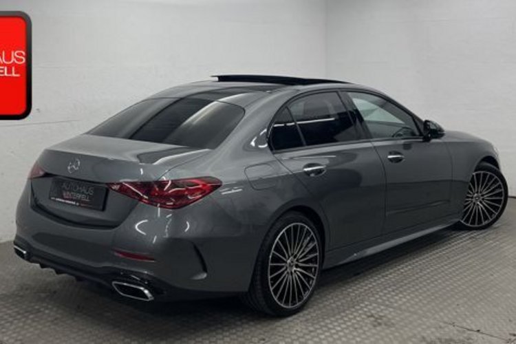 Mercedes-Benz C 200 C 200 4M AMG NIGHT PANO+MASSAGE+KEYLESS+STANDHZG