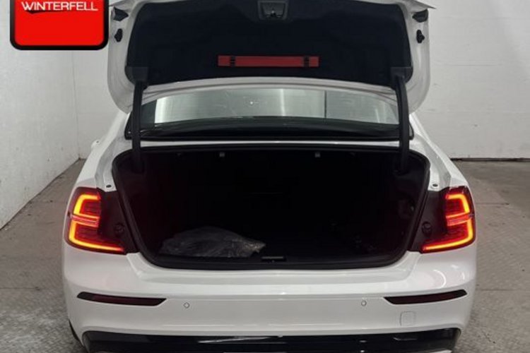 Volvo S60 S60 T8 AWD PLUS DARK RECH PANO+360+MEMO+STANDHZG