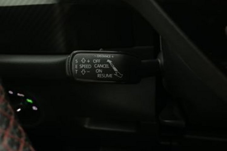 Skoda Kodiaq Kodiaq RS 4x4 CARBON PANO+AHK+STANDHZG+ACC+MEMO+