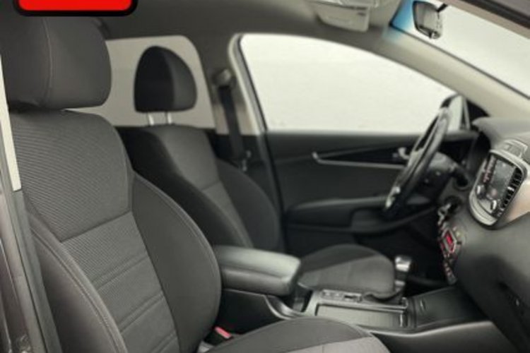 Kia Sorento Sorento 2.2 CRDI 7SITZER+AHK+KAMERA+CARPLAY+DAB+