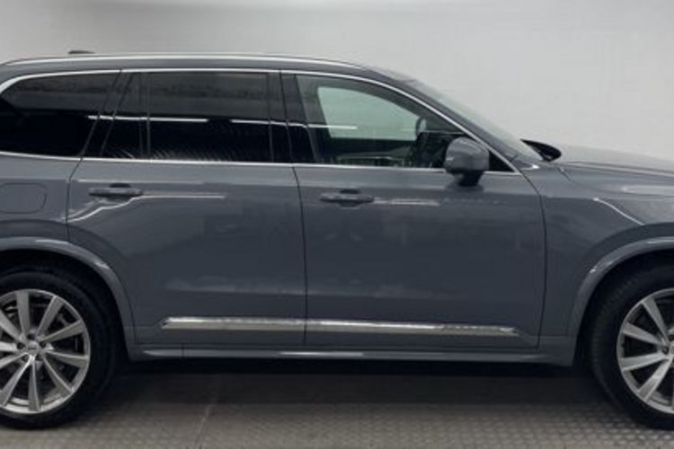 Volvo XC90 XC90 T8 INSCRIPTION RECH AWD 7SITZ+PANO+21Z+H/K+