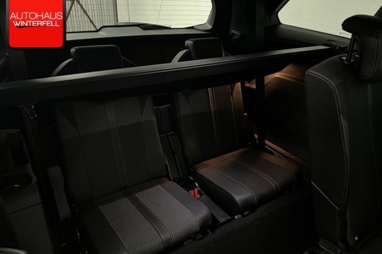 Peugeot 5008 5008 Hybrid 136 e-DSC GT BLACK TONE 7SITZ+PANO+