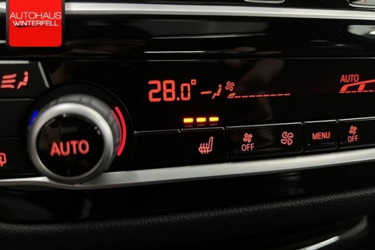 BMW 520 520 d xDrive Luxury Line GLASDACH+360+HUD+MEMORY