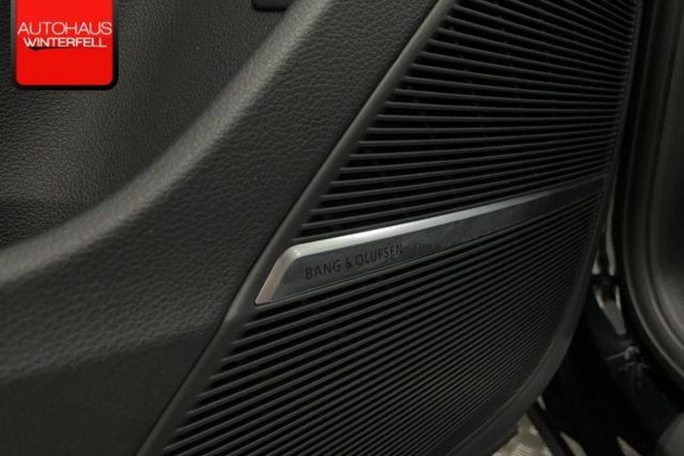 Audi SQ7 SQ7 4.0 TFSI qu 7SITZ+PANO+CARBON+AHK+STANDHZG+