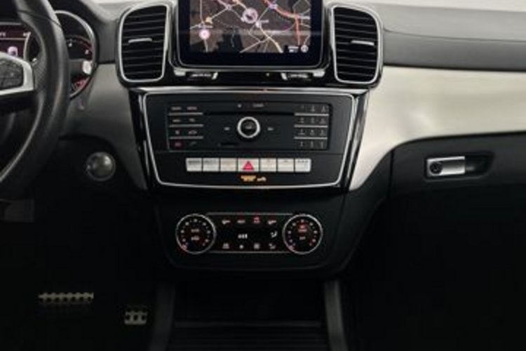 Mercedes-Benz GLE 350 GLE 350 d 4M AMG NIGHT PANO+360+STANDHEIZUNG+LED