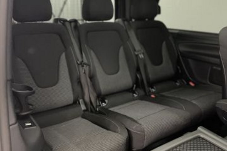 Mercedes-Benz V 300 V 300 d lang 9G AMG NIGHT 7SITZ+PANO+DIGISPIEGEL