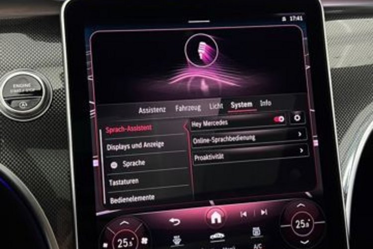 Mercedes-Benz C 300 C 300 4M T AMG PANO+MEMORY+360+HUD+NAPPA+LED+