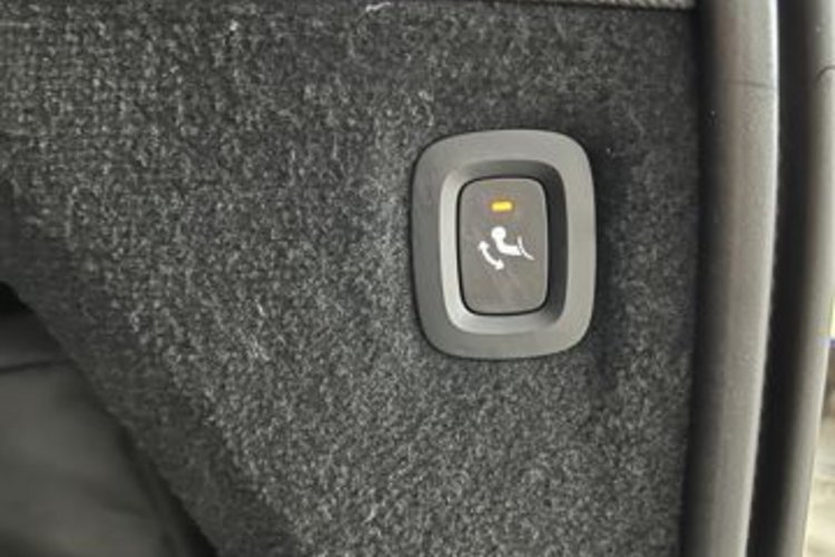 Volvo XC90 XC90 T8 RECH AWD 7SITZ+AHK+STANDHEIZUNG+KAMERA+