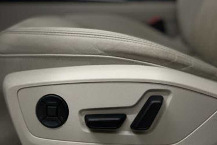 Audi A6 A6 Av 50 TDI qu S line PANO+AHK+MATRIX+LUFT+MEMO