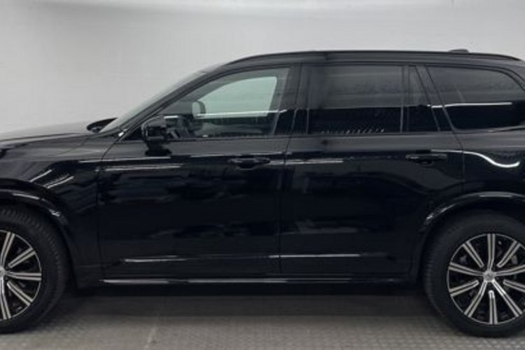 Volvo XC90 XC90 B5 D AWD Plus Dark 7SITZ+PANO+AHK+MEMORY+