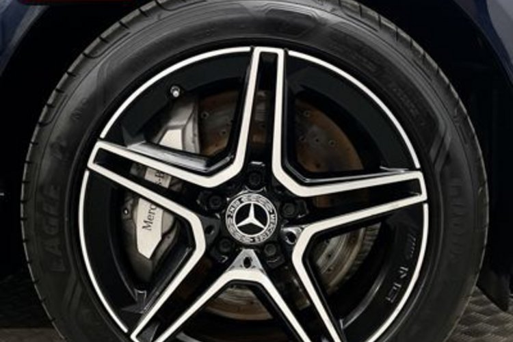 Mercedes-Benz E 300 E 300 de T 4M AMG NIGHT PANO+AHK+HUD+DISTRONIC+