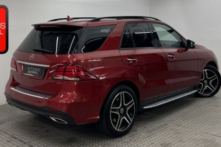 Mercedes-Benz GLE 350 GLE 350 d 4M AMG NIGHT PANO+360+STANDHEIZUNG+LED