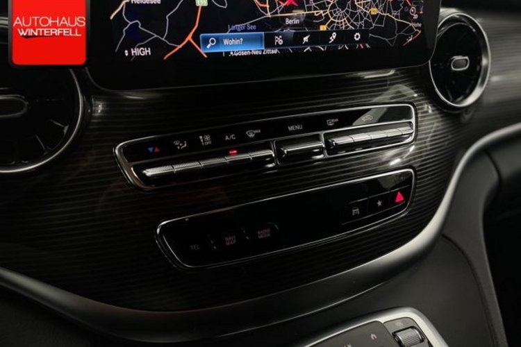 Mercedes-Benz V 220 V 220 d LANG 4M DESIGN 7SITZ+AHK+LUGANO+KAMERA+