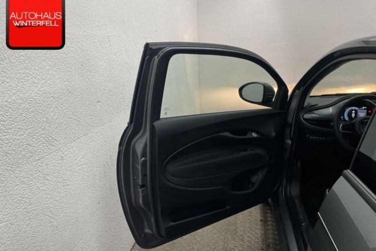 Fiat 500e 500e 42KWH STYLE+KOMFORT+KAMERA+SITZHEIZUNG+