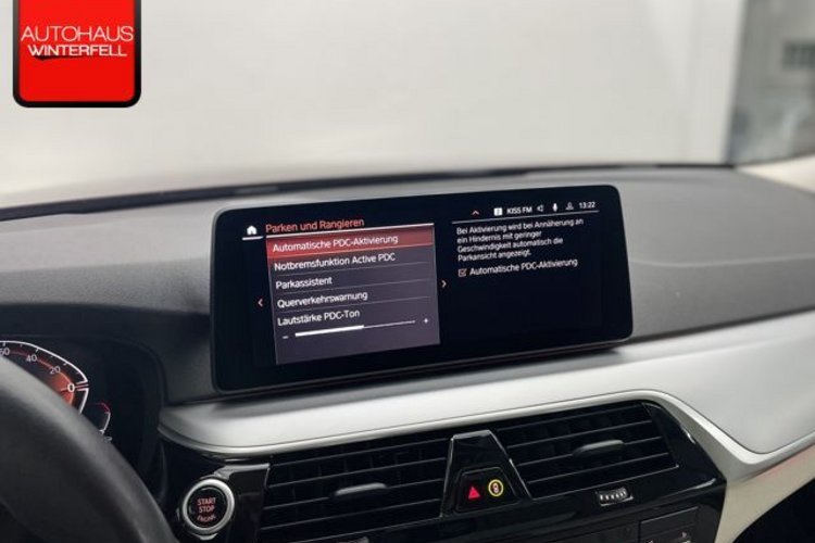 BMW 530 530 d xDrive Touring INDIVIDUAL+PANO+AHK+MEMO+