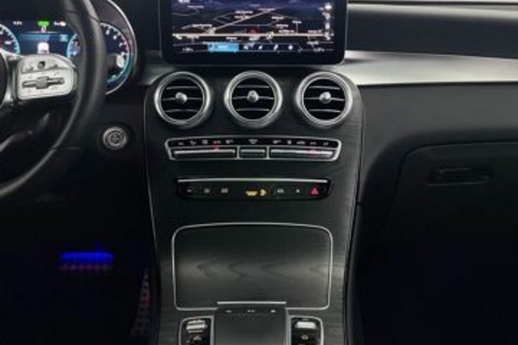 Mercedes-Benz GLC 300 GLC 300 e 4M AMG NIGHT PANO+HUD+MEMORY+BURMESTER