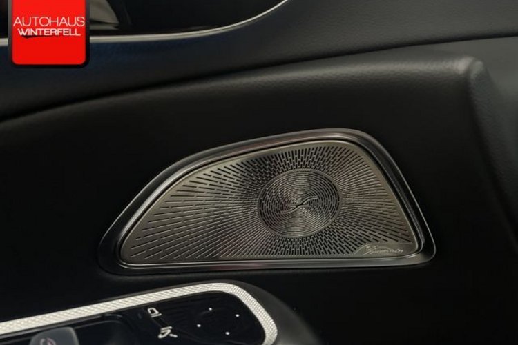 Mercedes-Benz E 300 E 300 e T AMG LINE PREMIUM PLUS PANO+SUPER+HUD+