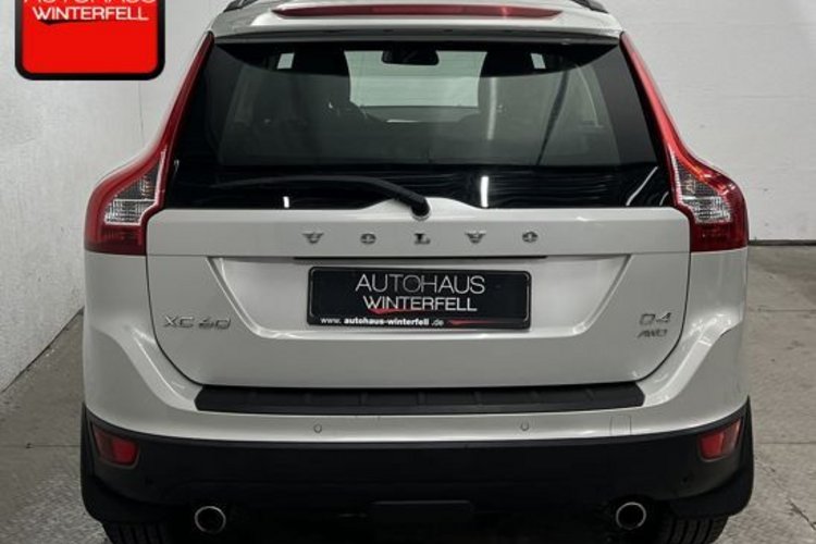 Volvo XC60 XC60 D4 AWD BI-XENON+MEMO+RTI-NAVI+TEMPOMAT+