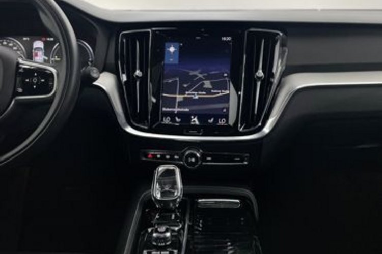 Volvo V60 V60 T8 INSCRIPTION RECH AWD PANO+MASSAGE+STANDH+