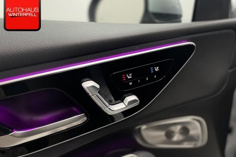 Mercedes-Benz GLC 300 GLC 300 e 4M AVANTGARDE MEMO+MASSAGE+BURMESTER+