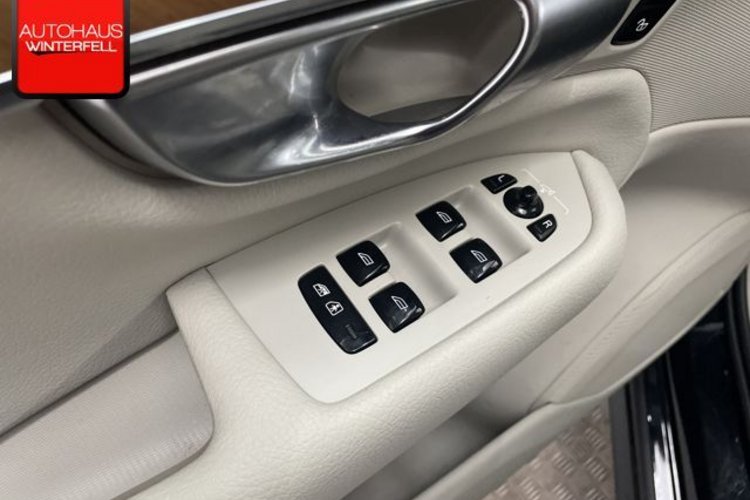 Volvo XC90 XC90 T8 INSCRIPTION RECH AWD 7SITZ+PANO+LUFT+360