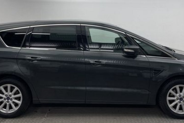 Ford S-Max S-Max 2.0 TDCi Titanium 7SITZ+PANO+KAMERA+