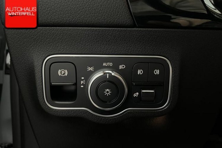 Mercedes-Benz GLA 220 GLA 220 d 4M PROGRESSIVE LED+360+MBUX+CARPLAY+