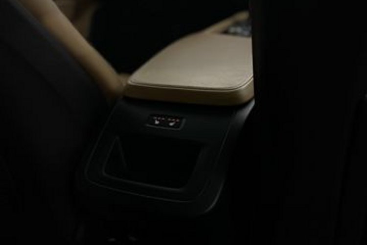 Volvo V90 Cross Country V90 Cross Country D4 AWD Pro MEMO+STANDHZG+AHK