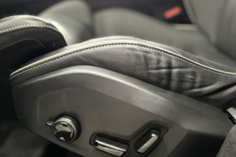 Volvo XC60 XC60 B4 D AWD R-DESIGN PANO+MEMORY+VOLL-LED+KAM