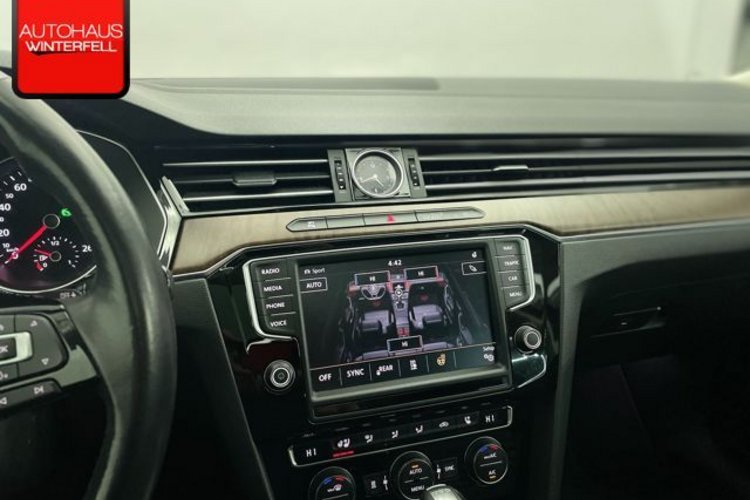 Volkswagen Passat Variant Passat Variant 2.0 TDI 4M R-Line PANO+STANDHZG+