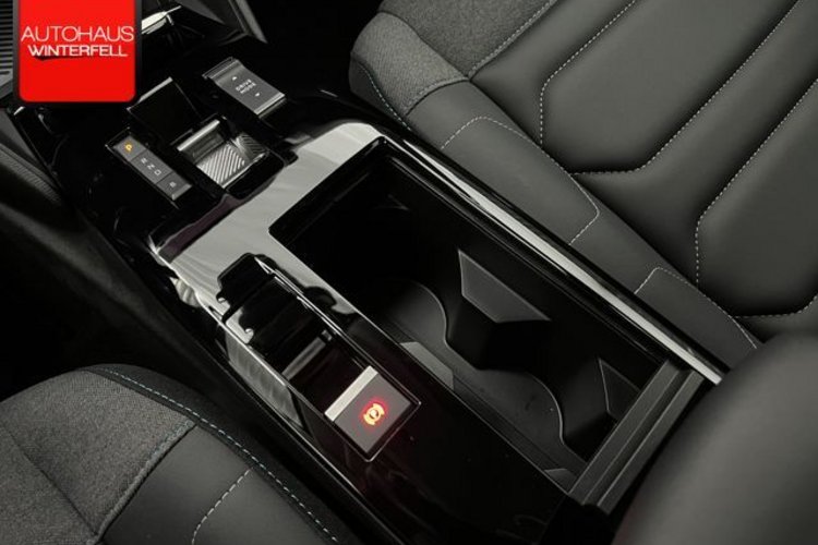 Citroën C4 X C4 X ELEKTRO 136 MAX KAMERA+HUD+ACC+WÄRMEPUMPE
