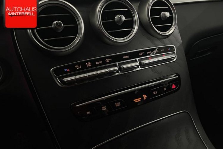 Mercedes-Benz GLC 200 GLC 200 4M Coupe AMG NIGHT MEMO+360+HUD+MASSAGE+