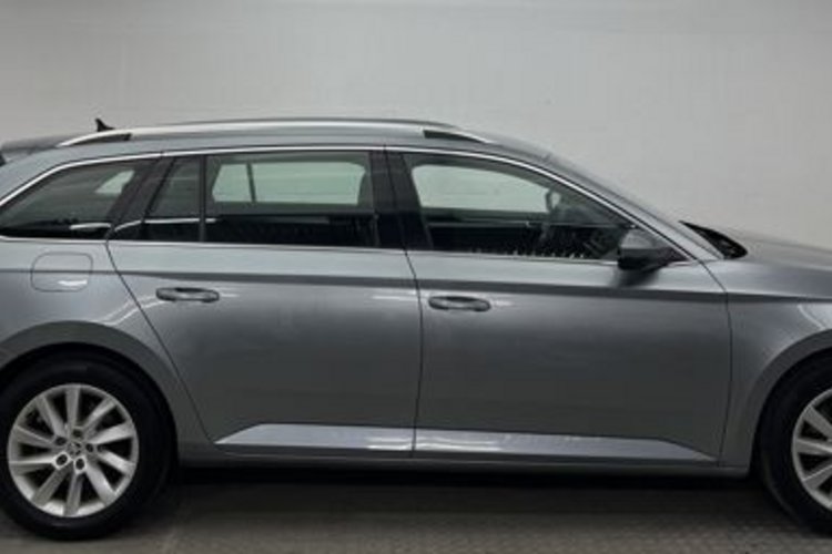 Skoda Superb Superb Combi 1.5 TSI Style XENON+MEMO+CANTON+