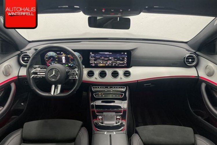 Mercedes-Benz E 300 E 300 de T 4M AMG NIGHT PANO+HUD+BURMESTER+DISTR