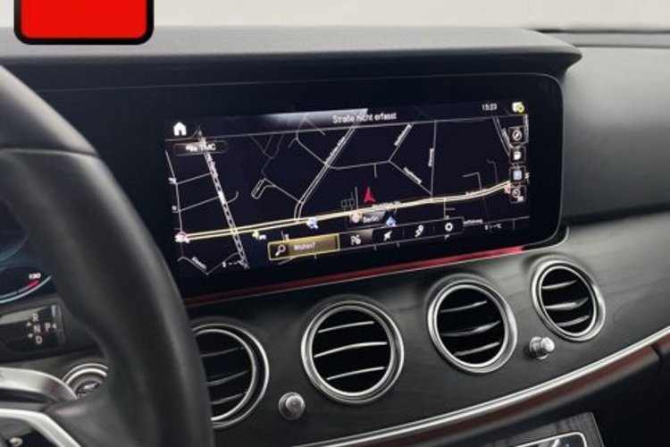 Mercedes-Benz E 400 E 400 d 4M AMG NIGHT MEMO+360+BURMESTER+DISTRO+