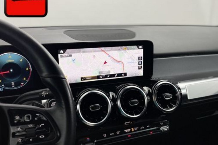 Mercedes-Benz GLB 220 GLB 220 d 7SITZ+DIGITAL+KAMERA+CARPLAY+AUGMENTED