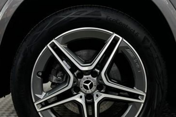 Mercedes-Benz GLA 220 GLA 220 4M AMG ADVANCED PLUS PANO+STANDH+MEMO+