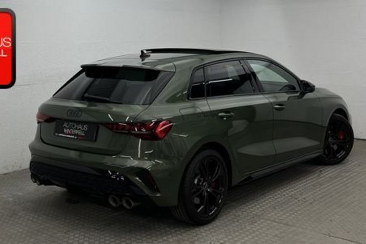 Audi S3 S3 Sportback 2.0 TFSI qu PANO+AKRAPOVIC+MATRIX+