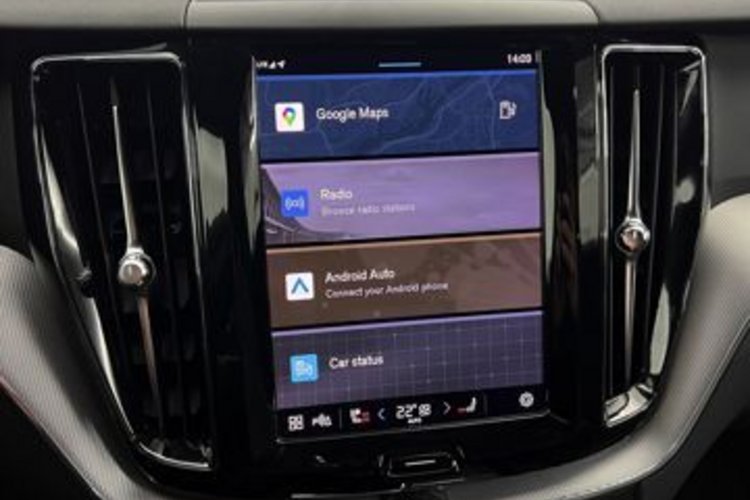 Volvo XC60 XC60 B5 B AWD R-DESIGN HUD+AHK+MEMORY+GOOGLE+LED